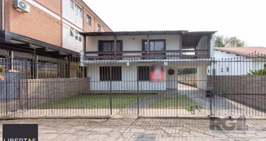 Casa 7 dormitórios à venda Camaquã Porto Alegre/RS