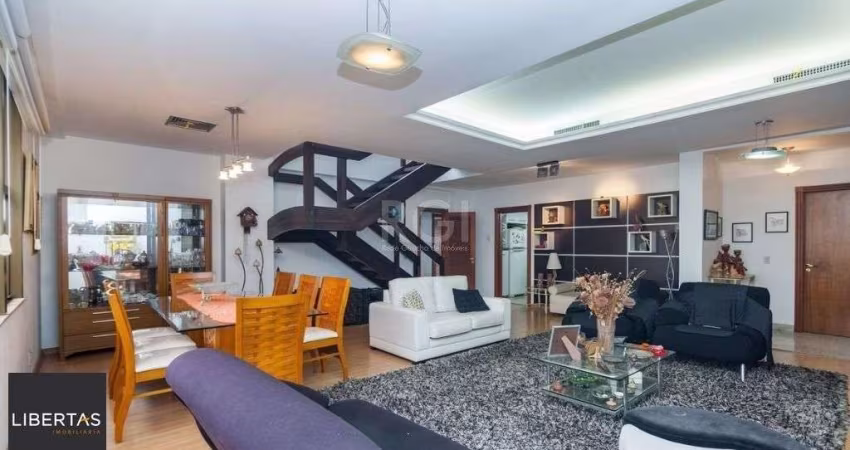 Cobertura com 4 dormitórios Para Comprar , 353 m² por R$ 2.800.000,00 - Petrópol