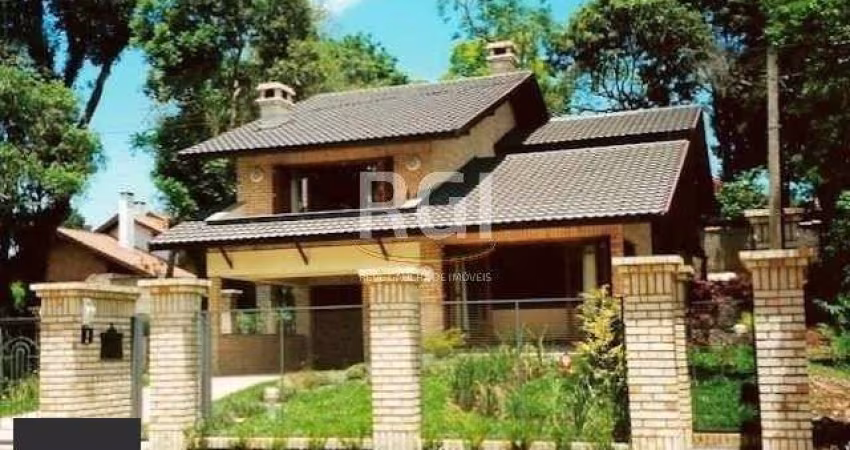 Casa em Gramado de 4 dormitórios e  4 vagas