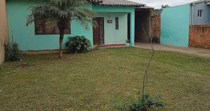 Casa 03 Dormitorios