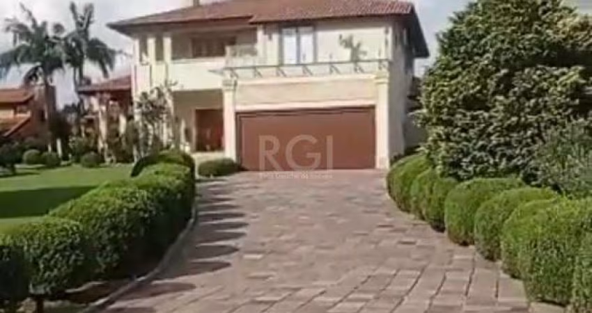 Casa Condominio para Venda - 520m², 4 dormitórios, sendo 4 suites, 4 vagas - Vil