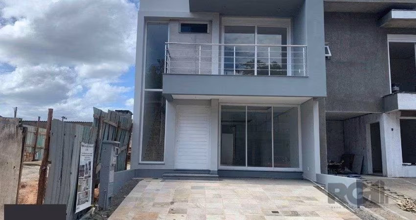 Excelente sobrado de 150m² com 4 dormitórios e 2 vagas.