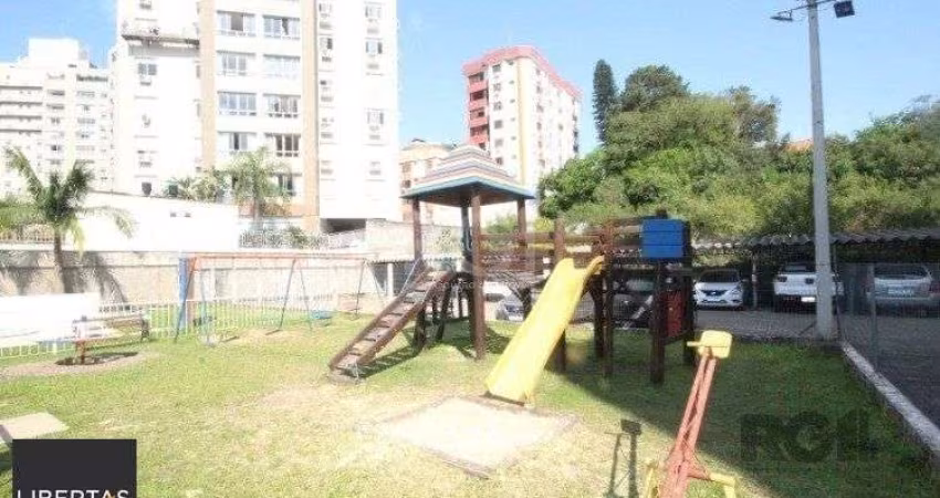 residencial porto canoas -Apartamento com sacada aberta,piscina ,vaga
