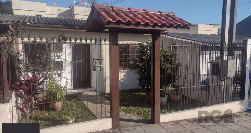 Casa 2 dormitórios, 1 vaga, Bairro Vila Cachoeirinha