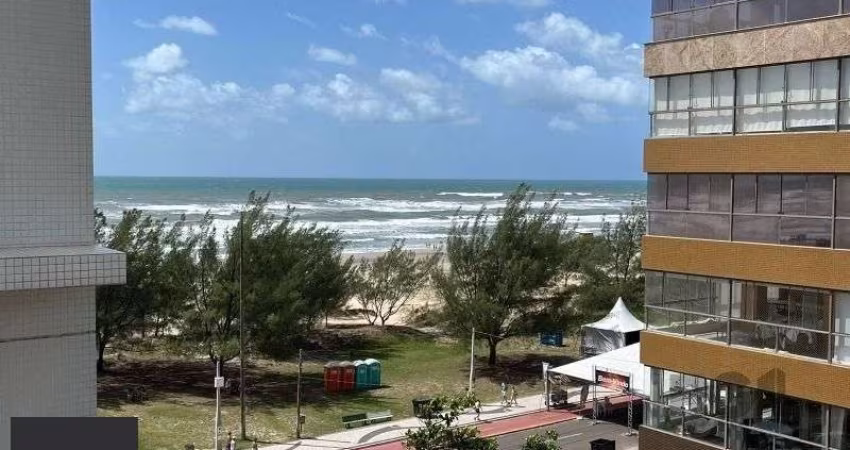 Apartamento para Venda - 300m², 6 dormitórios, sendo 5 suites, 4 vagas - Centro