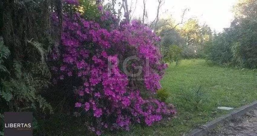 Casa para Venda - 49m², 1 dormitório, 2 vagas - Aparecida