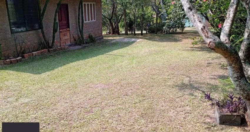 Sitio a venda em Itapuã