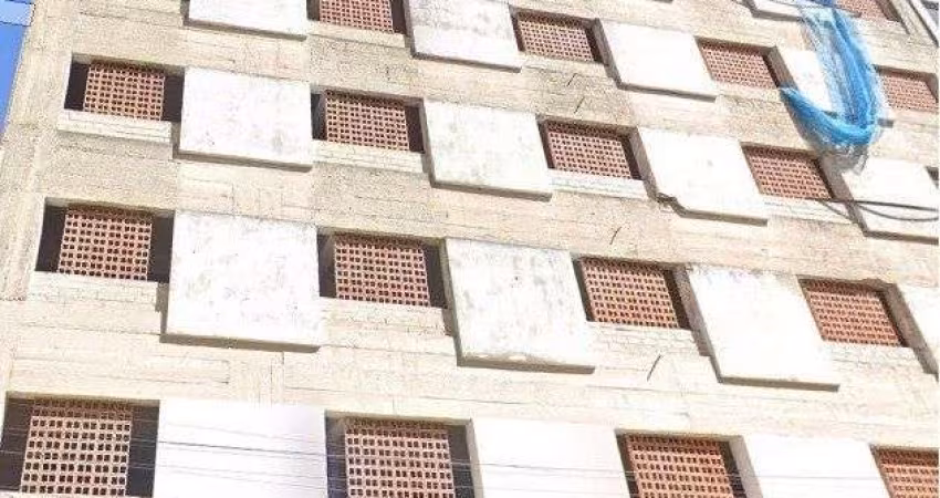 Box para Venda - 12m², 0 dormitórios, 1 vaga - Centro