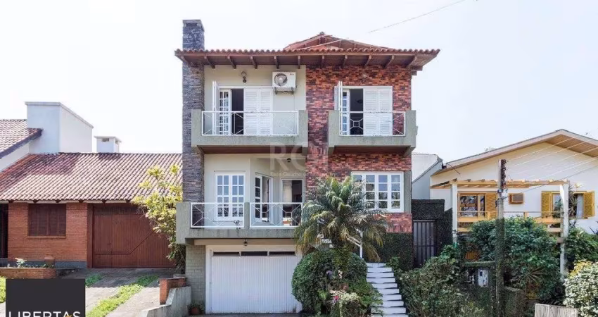 Casa Condominio para Venda - 297.63m², 4 dormitórios, sendo 1 suites, 2 vagas -