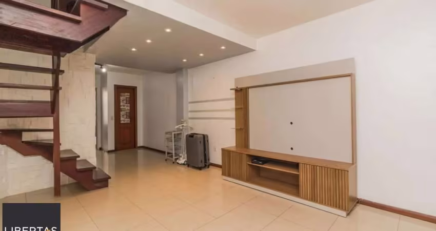 Casa em Condomínio de 3 dormitórios, no Bairro Ipanema