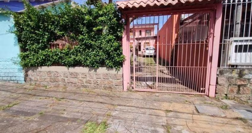 Casa 4 dormitórios à venda Vila João Pessoa Porto Alegre/RS