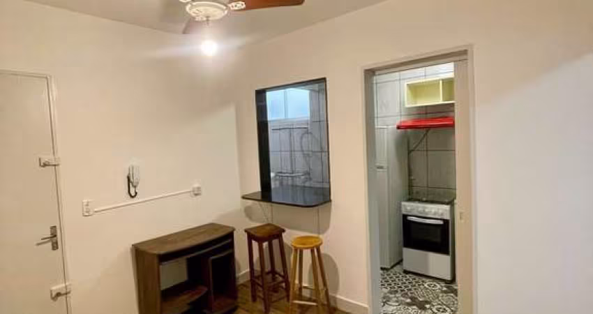 Ótimo apartamento c/1 dormitório no bairro Cidade Baixa, entrar e morar.