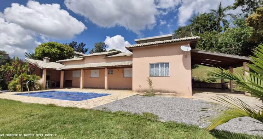 Chácara para Venda em Pinhalzinho, Zona Rural, 3 dormitórios, 1 suíte, 3 banheiros, 1 vaga