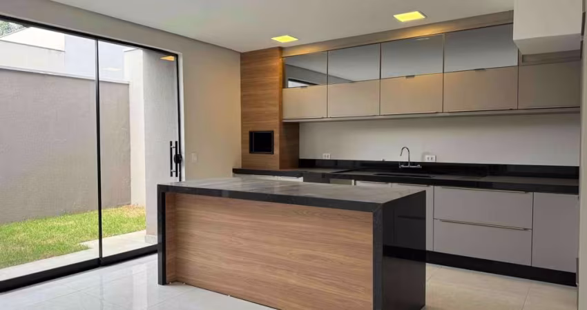 MORADA DAS FLORES AZALEIA - R$ 950.000 - Casa a venda, 3 Quartos (01 suíte), 137m², 2 vagas, Jardim