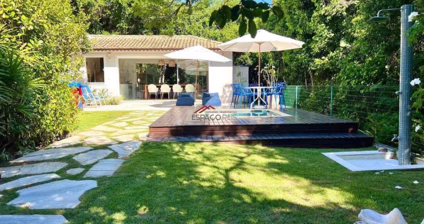 Casa de condomínio à venda com 4 suítes em Manguinhos Búzios