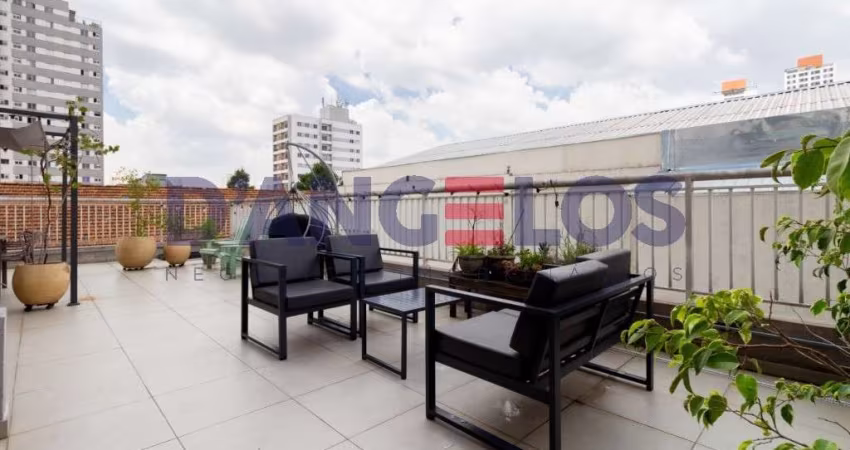 Apartamento Garden à venda na Mooca, São Paulo-SP: 2 quartos, 2 salas, 1 banheiro, 1 vaga de garagem!