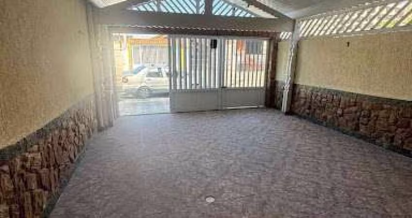 Casa com 4 dormitórios à venda, 125 m² por R$ 520.000,00 - Maracanã - Praia Grande/SP
