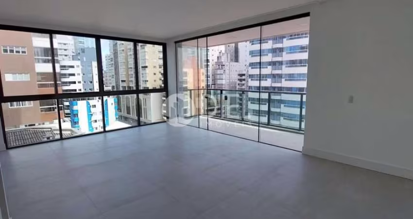 Apartamento 3 suÍtes em meia praia sc, Meia Praia, Itapema - SC