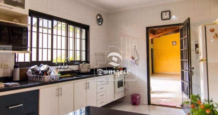 Sobrado com 4 dormitórios à venda, 311 m² por R$ 1.190.000,00 - Paraíso - Santo André/SP