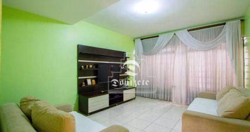 Sobrado com 3 dormitórios à venda, 226 m² por R$ 849.999,90 - Vila Pires - Santo André/SP