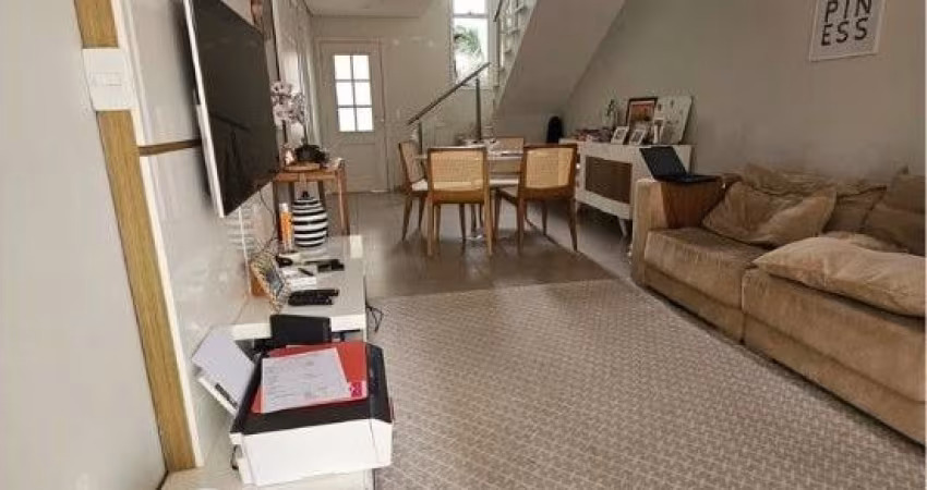 Casa Moderna com Piscina Privativa no Villa Campolim