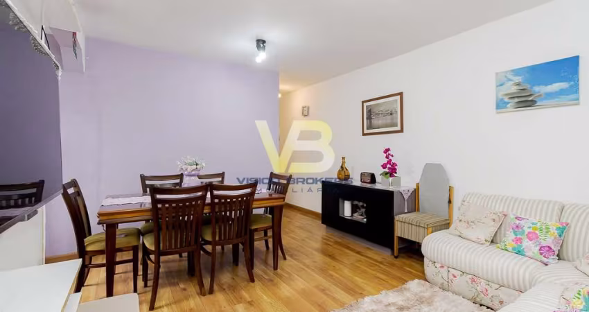 Excelente Apartamento 64m2, com 3 dormitórios, Suíte e Sacada por R$338.000,00 em Uberaba, Curitiba