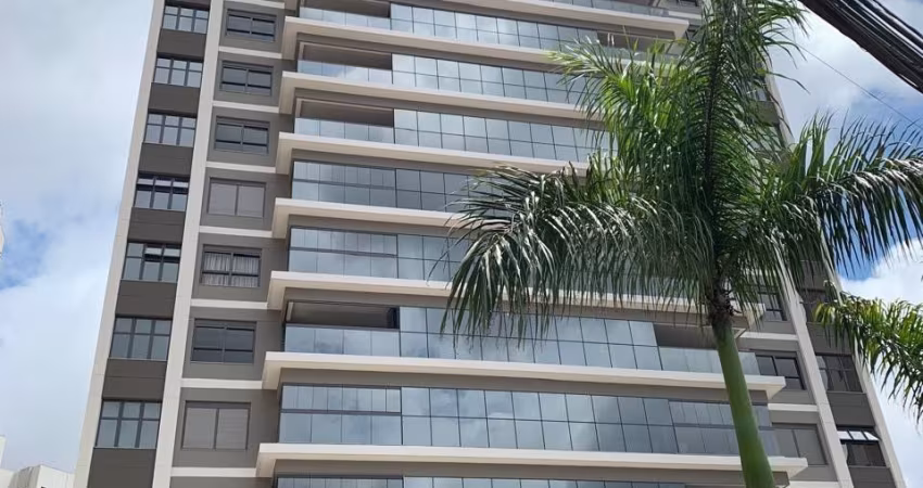 Excelente Apartamento na Gleba, com 5 vagas de Garagem