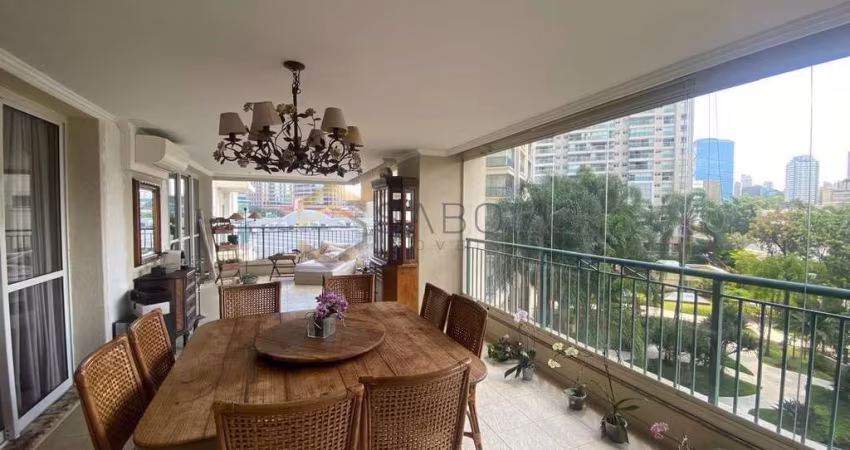 Apartamento em Brooklin - São Paulo, SP