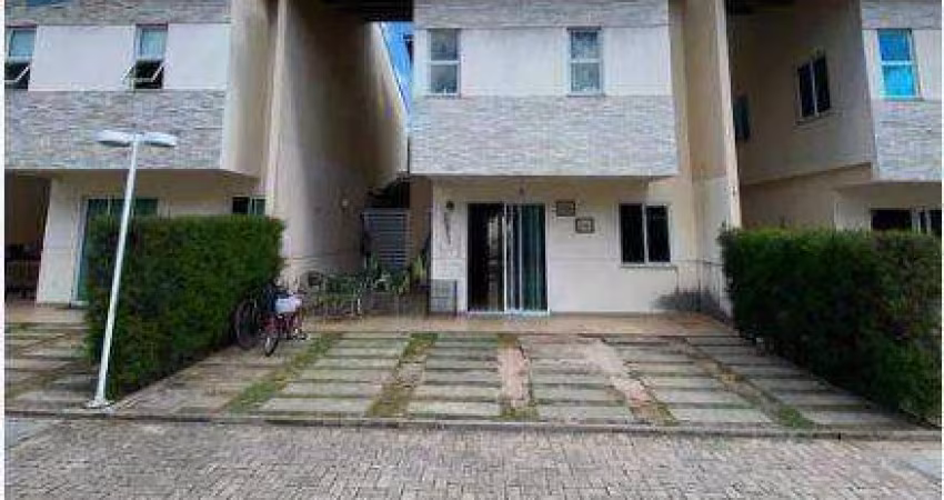 Casa Duplex em condominio no Eusébio