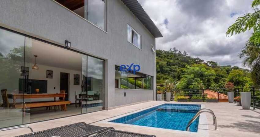 Casa em condomínio fechado com 5 quartos à venda na Estrada das Arcas, 2561, Itaipava, Petrópolis