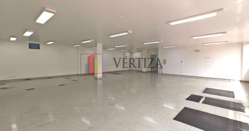 Prédio com 7 salas para alugar na Avenida Indianópolis, 1267, Moema, São Paulo