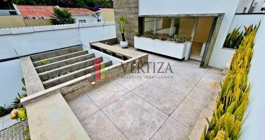 Casa comercial com 6 salas para alugar na Rua Baluarte, 376, Vila Olímpia, São Paulo