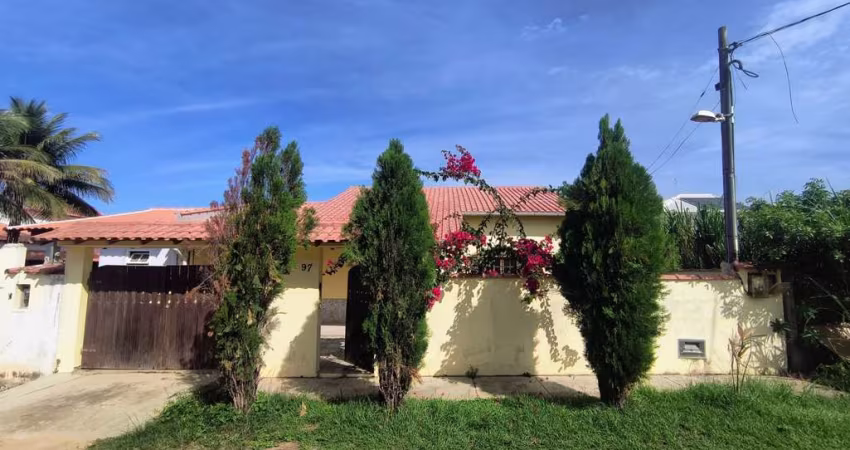 Casa para Venda em Saquarema, Jaconé (Sampaio Correia), 3 dormitórios, 2 suítes, 3 banheiros, 1 vaga