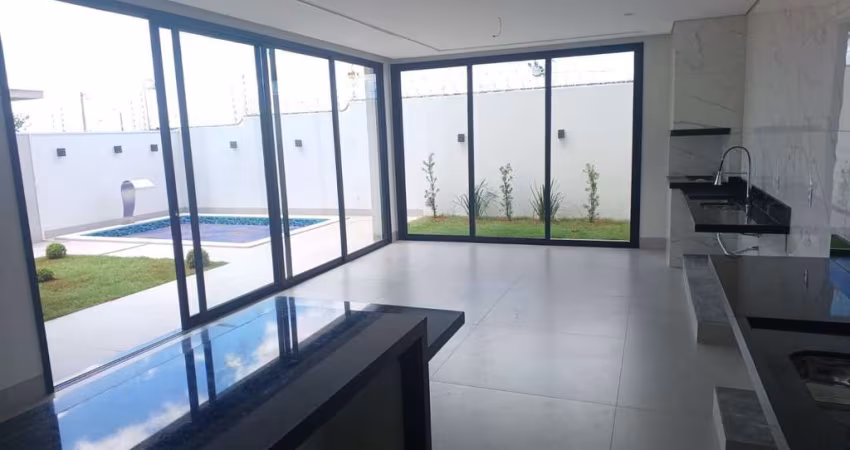 Casa Térrea no Condomínio Arts á venda 3 suítes