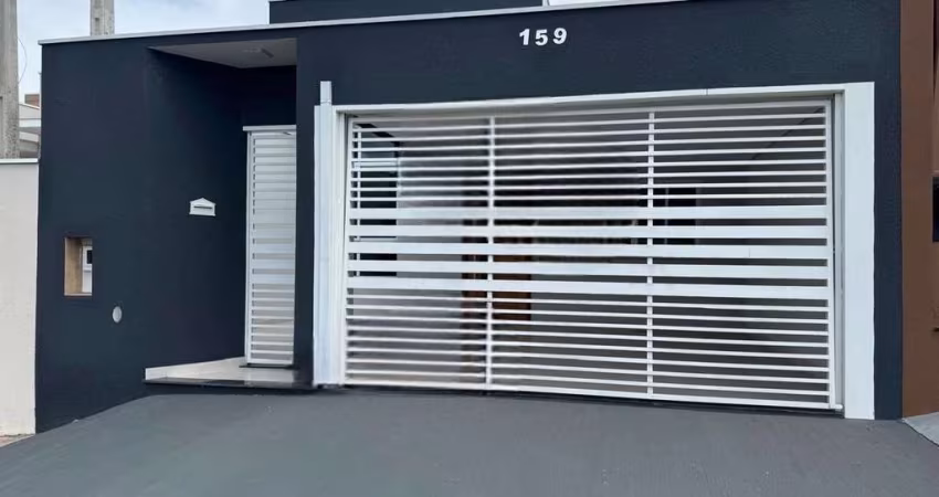 Imperdível casa à venda em Indaiatuba-SP, Jd. Res. Nova Veneza: 3 quartos, 1 suíte, 2 salas, 2 vagas, 92,82m²!