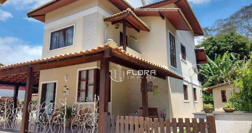 Casa com 5 dormitórios à venda, 242 m² por R$ 950.000,00 - Várzea das Moças - Niterói/RJ