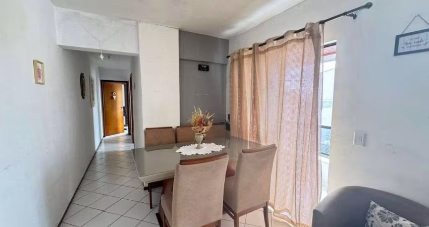 Apartamento com 2 dormitórios à venda, 72 m² por R$ 360.000 - Centro - Navegantes/SC