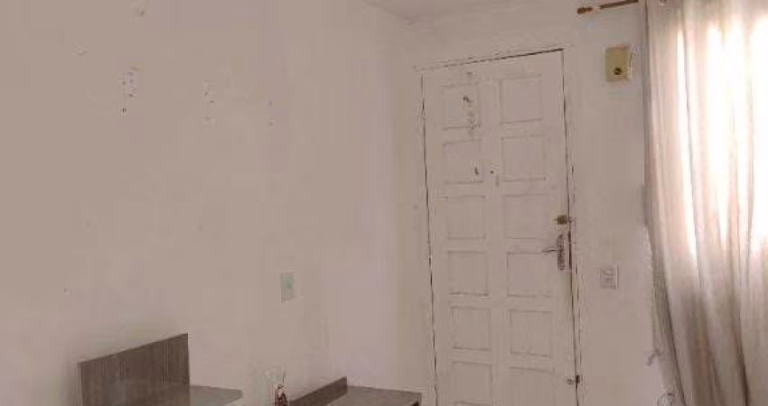 Apartamento para locação R$ 930,00 com o condomínio incluso