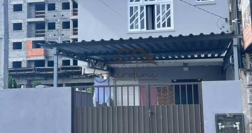 Casa com 4 quartos à venda na Rua Arnaldo Emílio Dalçóquio, 255, Cordeiros, Itajaí