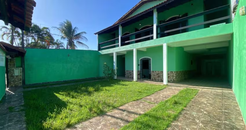 Sobrado para Venda em Itanhaém, Gaivota, 8 dormitórios, 2 suítes, 4 banheiros, 12 vagas