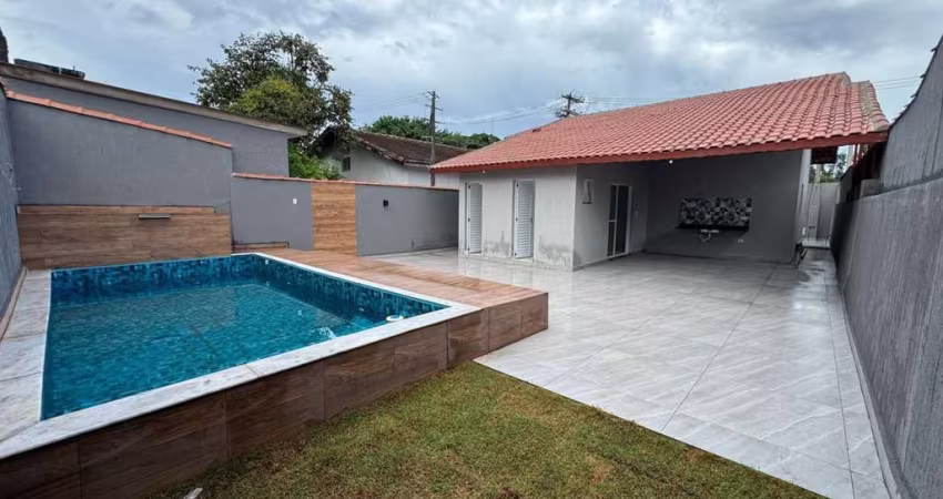 Casa para Venda em Itanhaém, Belas Artes, 2 dormitórios, 1 suíte, 1 banheiro, 3 vagas