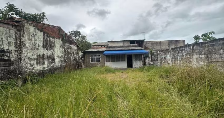 Casa para Venda em Itanhaém, Santa Cruz, 2 dormitórios, 2 banheiros, 10 vagas