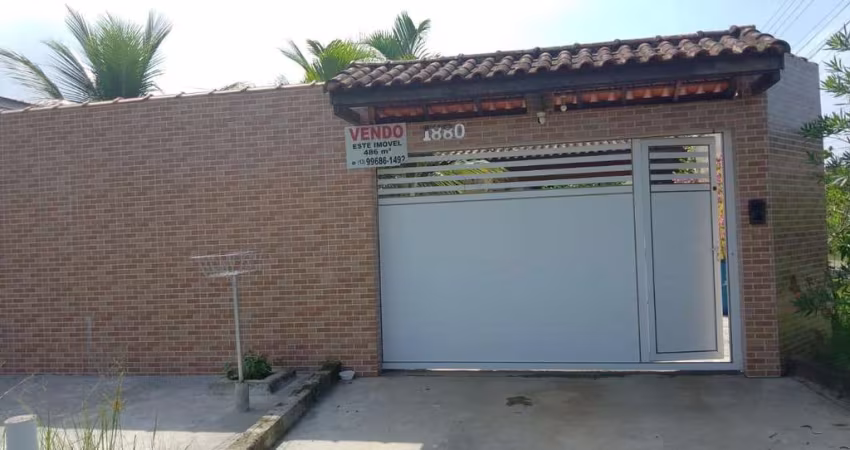 Casa para Venda em Itanhaém, Jardim Guacyra, 3 dormitórios, 1 suíte, 1 banheiro