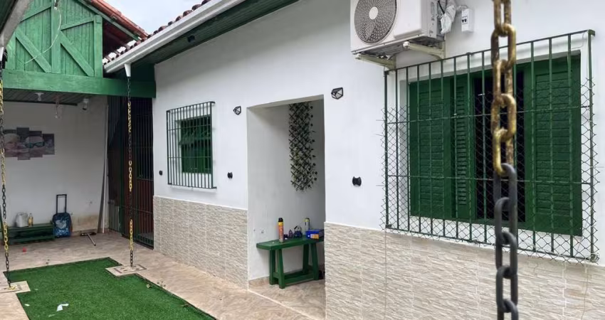 Casa para Venda em Itanhaém, Balneário Jequitibá, 3 dormitórios, 1 suíte, 1 banheiro, 2 vagas