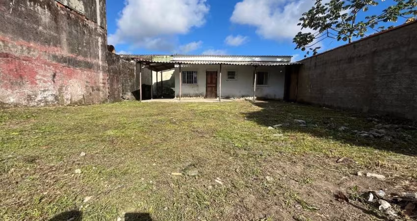 Casa para Venda em Itanhaém, America, 1 dormitório, 1 banheiro, 6 vagas