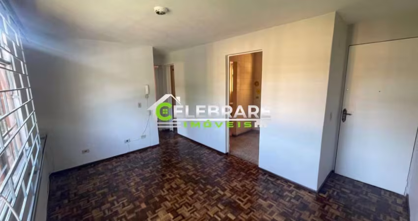 APARTAMENTO NO CIC!! 02 QUARTOS,GARAGEM COBERTA