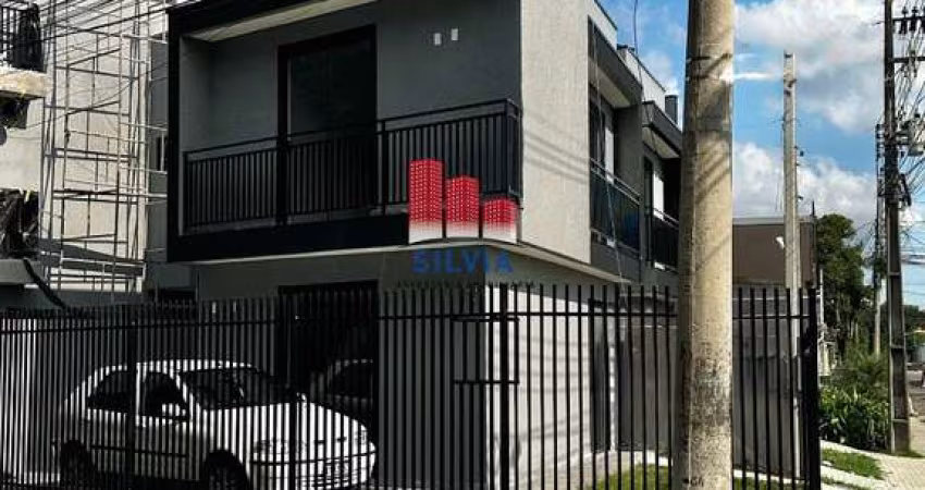 Lindo Sobrado de esquina com 2 quartos e 2 vagas de garagem no Tatuquara - Cidade Industrial