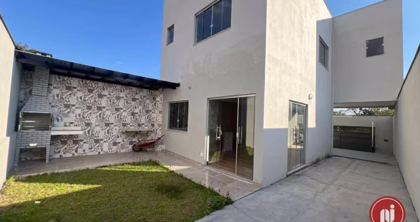Casa com 3 dormitórios à venda, 150 m² por R$ 650.000 - Tiradentes - Betim/MG