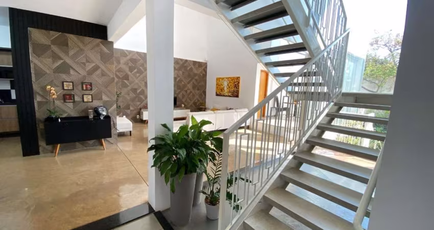 Deslumbrante casa tipo para venda com 3 quartos, sendo 2 suítes, 420m²