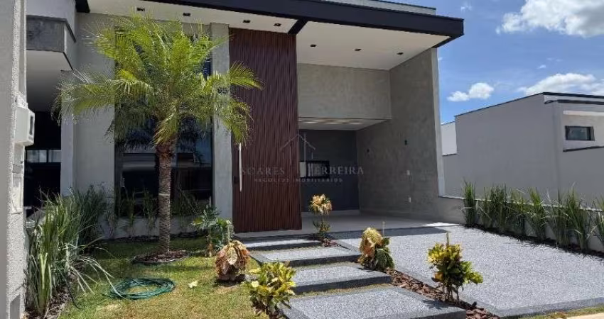 Casa em Condomínio à Venda em Indaiatuba-SP  3 Quartos, 1 Suíte, 2 Salas, 3 Banheiros, 2 Vagas  142m²  Park Gran Reserve